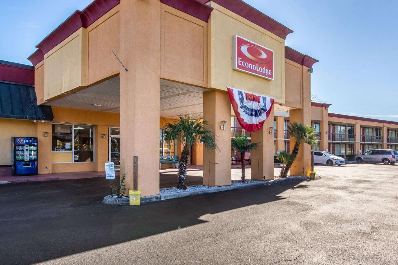 Econo Lodge Choice Hotels I-95 Savannah Gateway Georgetown Exterior photo