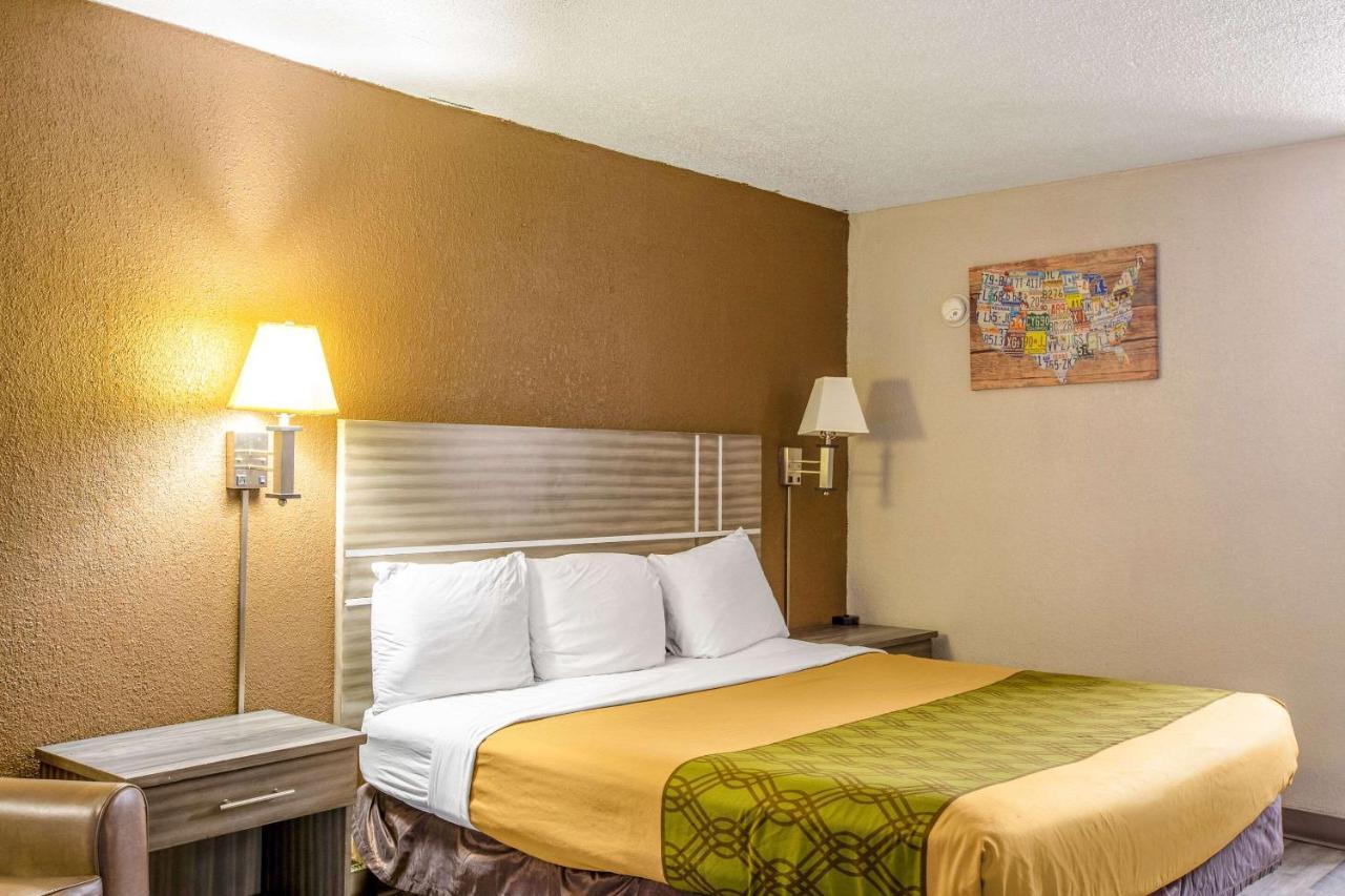 Econo Lodge Choice Hotels I-95 Savannah Gateway Georgetown Exterior photo