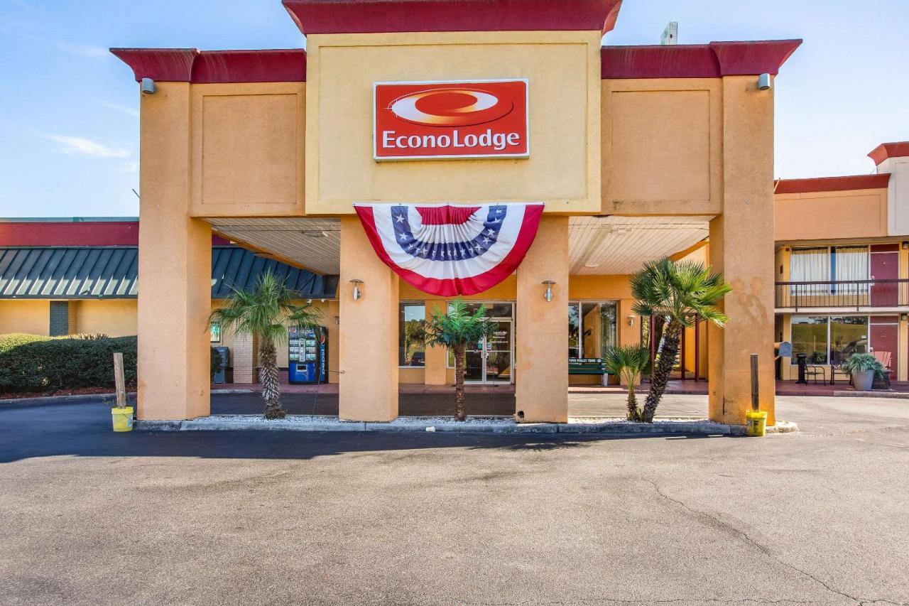Econo Lodge Choice Hotels I-95 Savannah Gateway Georgetown Exterior photo