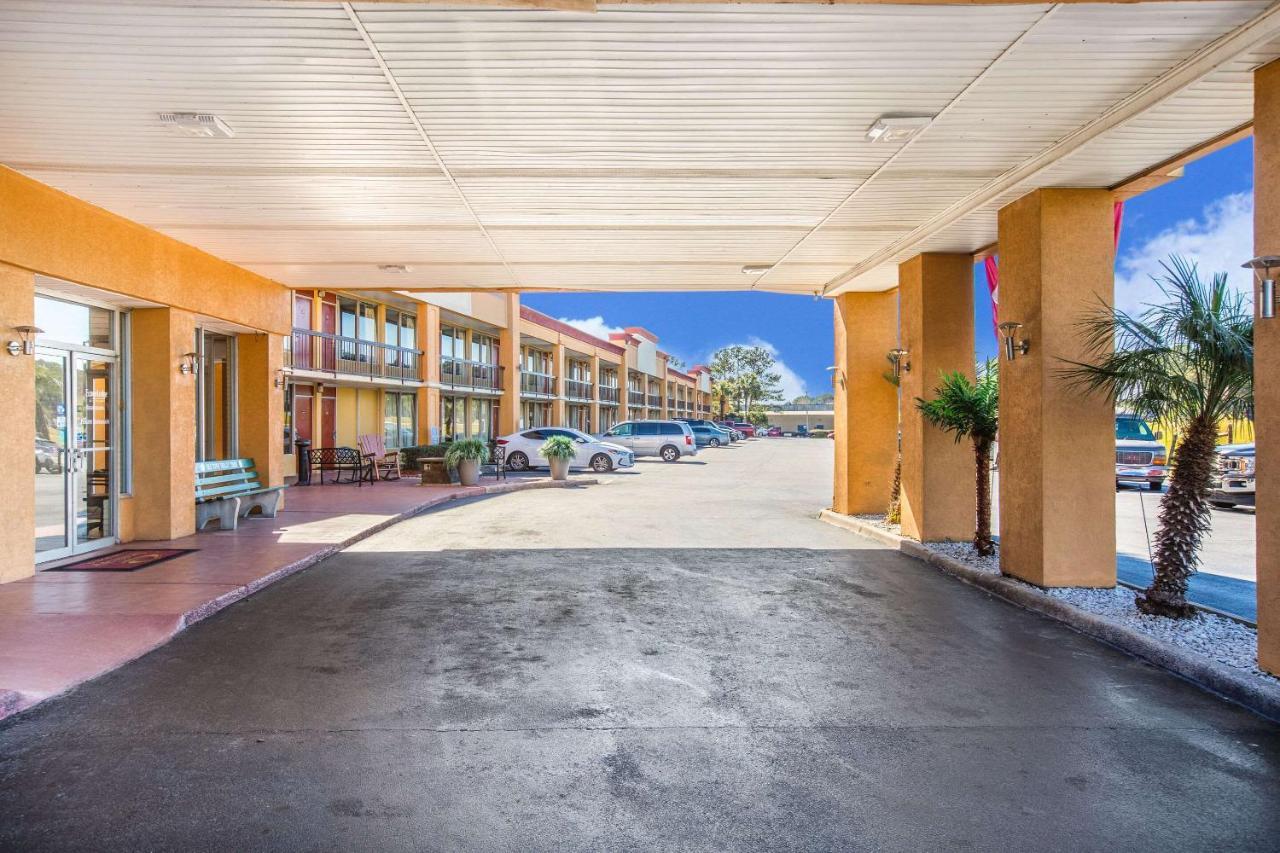 Econo Lodge Choice Hotels I-95 Savannah Gateway Georgetown Exterior photo